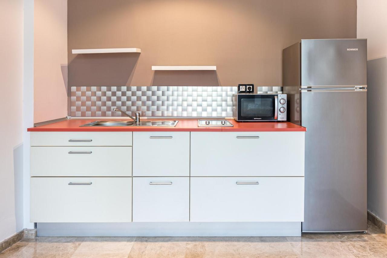 Saenz Suites Gallery By Bossh! Apartments Malaga Bagian luar foto